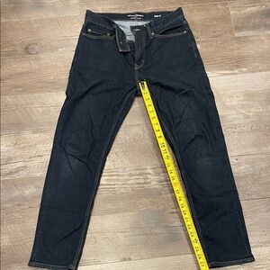 Banana Republic slim traveler Jeans 31x30 but fit like a 30x27